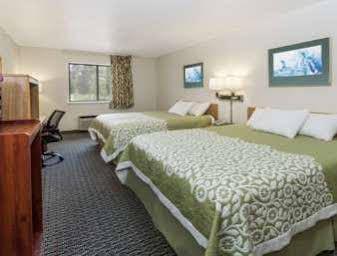 Days Inn By Wyndham Stoughton Wi. Exterior photo